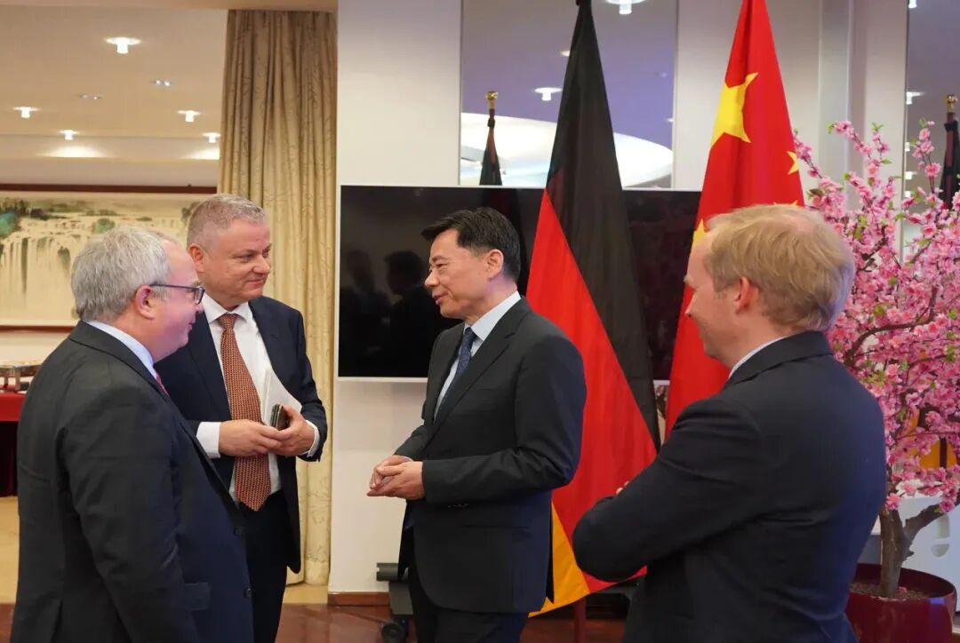 MG冰球突破试玩--手机版app官网