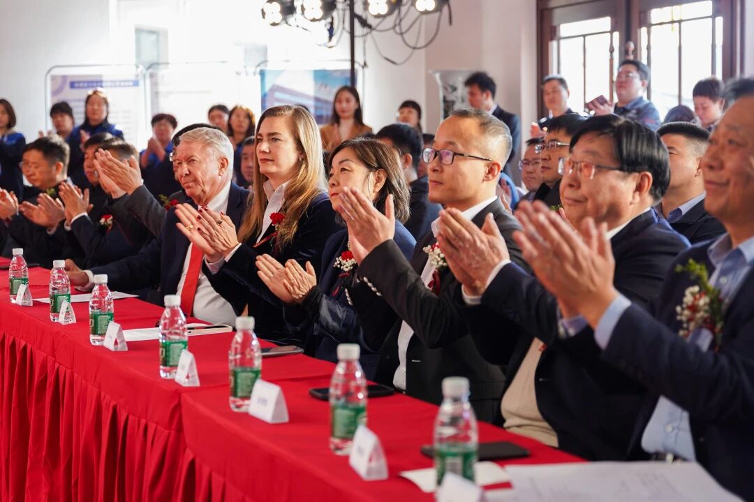 MG冰球突破试玩--手机版app官网